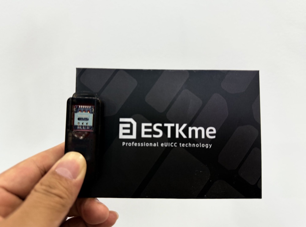 ESTKme eSIM 卡产品实拍图